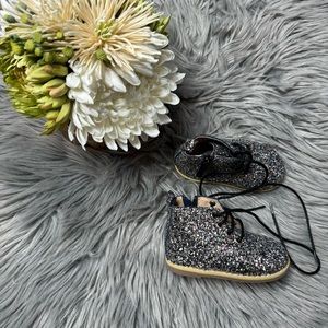 Little penguin shoes ✨ Glitter boot